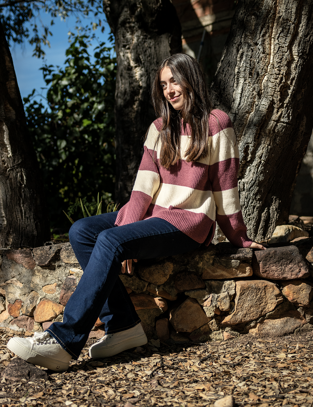 Zapatillas hechas en España con materiales sostenibles para mujer en blanco